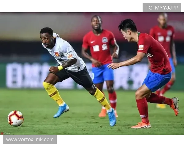 卡马文加中场统治力飙升，成球队攻防转换关键枢纽