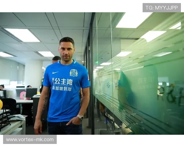 贝西克塔斯防线稳固助力球队迎连胜势头