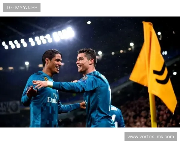 瓦拉内展现惊人速度优势,赛场冲刺引爆球迷热议 瓦拉内展现惊人速度优势,赛场冲刺引爆球迷热议